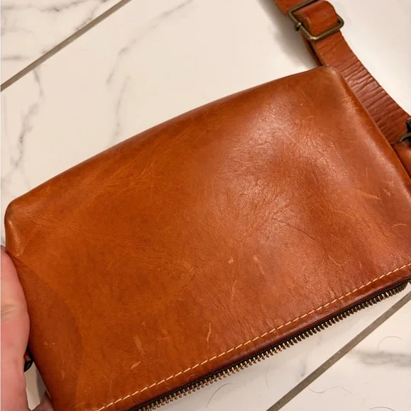 Range leather Atna belt bag cross body tan - Picture 7 of 7